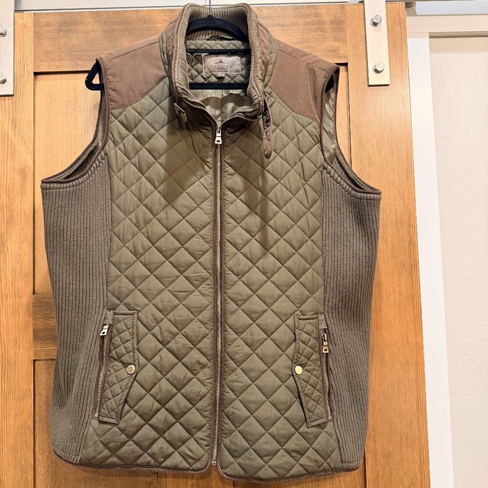 Gallery Weekend Green Quilted Vest